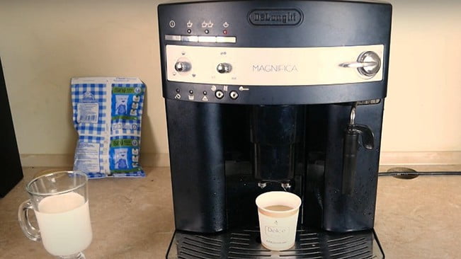 Espresso From DeLonghi Magnifica