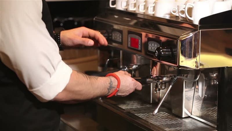 How To Sell Coffee At A Farmers Market – 6 Important Steps