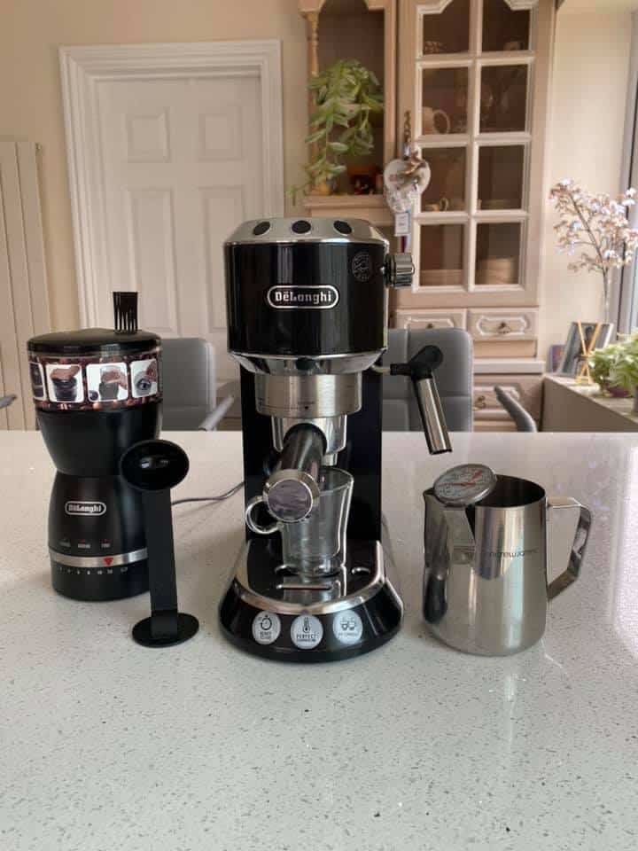 Delonghi Dedica EC680BK
