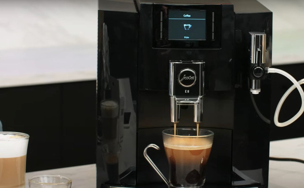 Chrome 28 cm x 35 cm x 35.1 cm Jura 15097 E8 Espresso Coffee Machine 