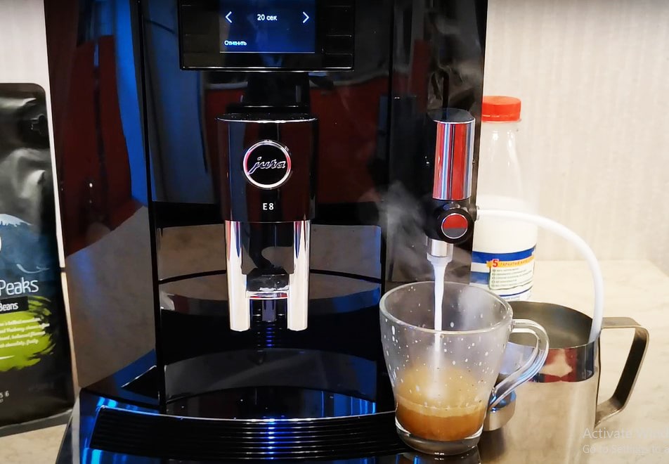 Jura E8 Milk System