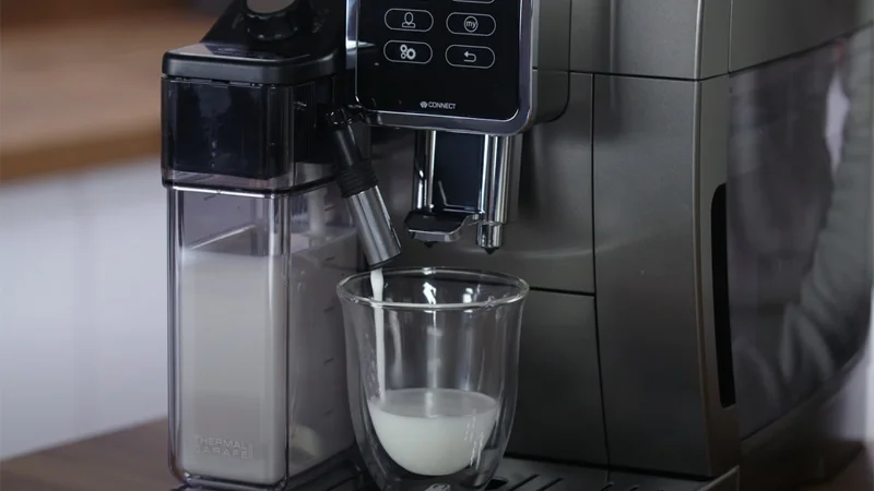 the dinamica plus's lattecrema system
