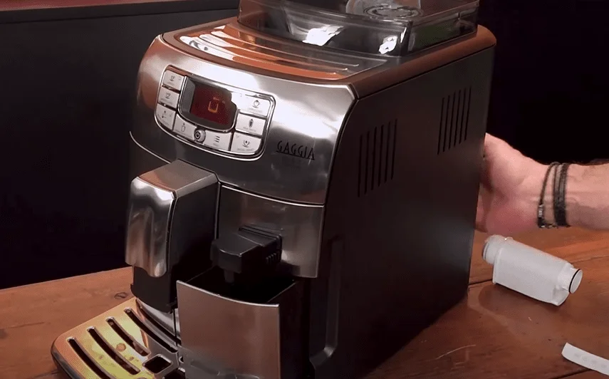 Gaggia Velasca Prestige comes with a standard 1.5L water tank