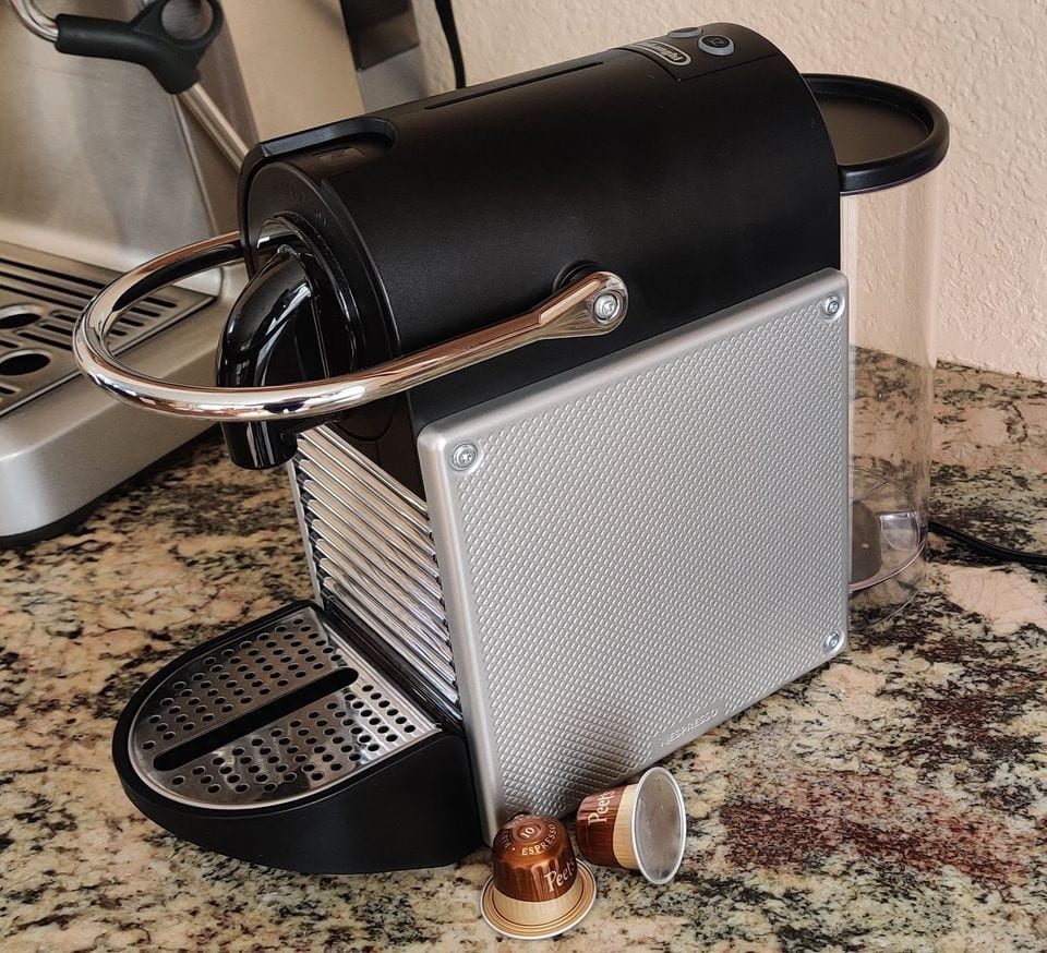 A simple design of Nespresso Pixie