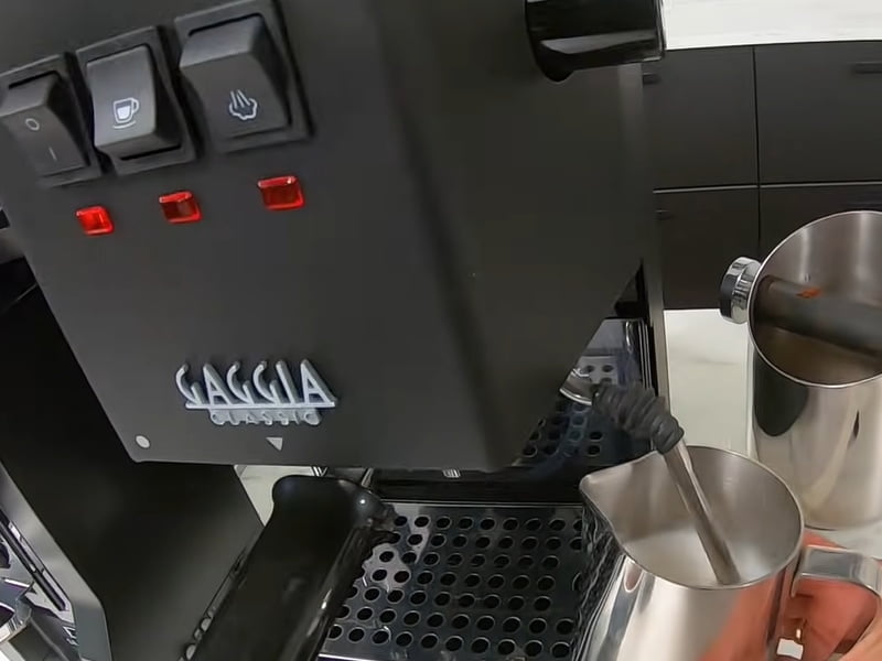 Gaggia Classic Pro can easily froth from creamy to microfoam